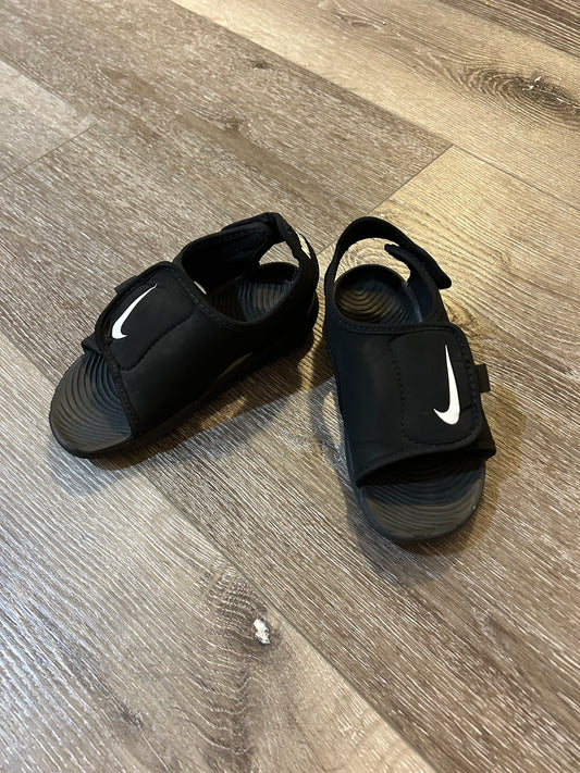 10c nike sunray sandals