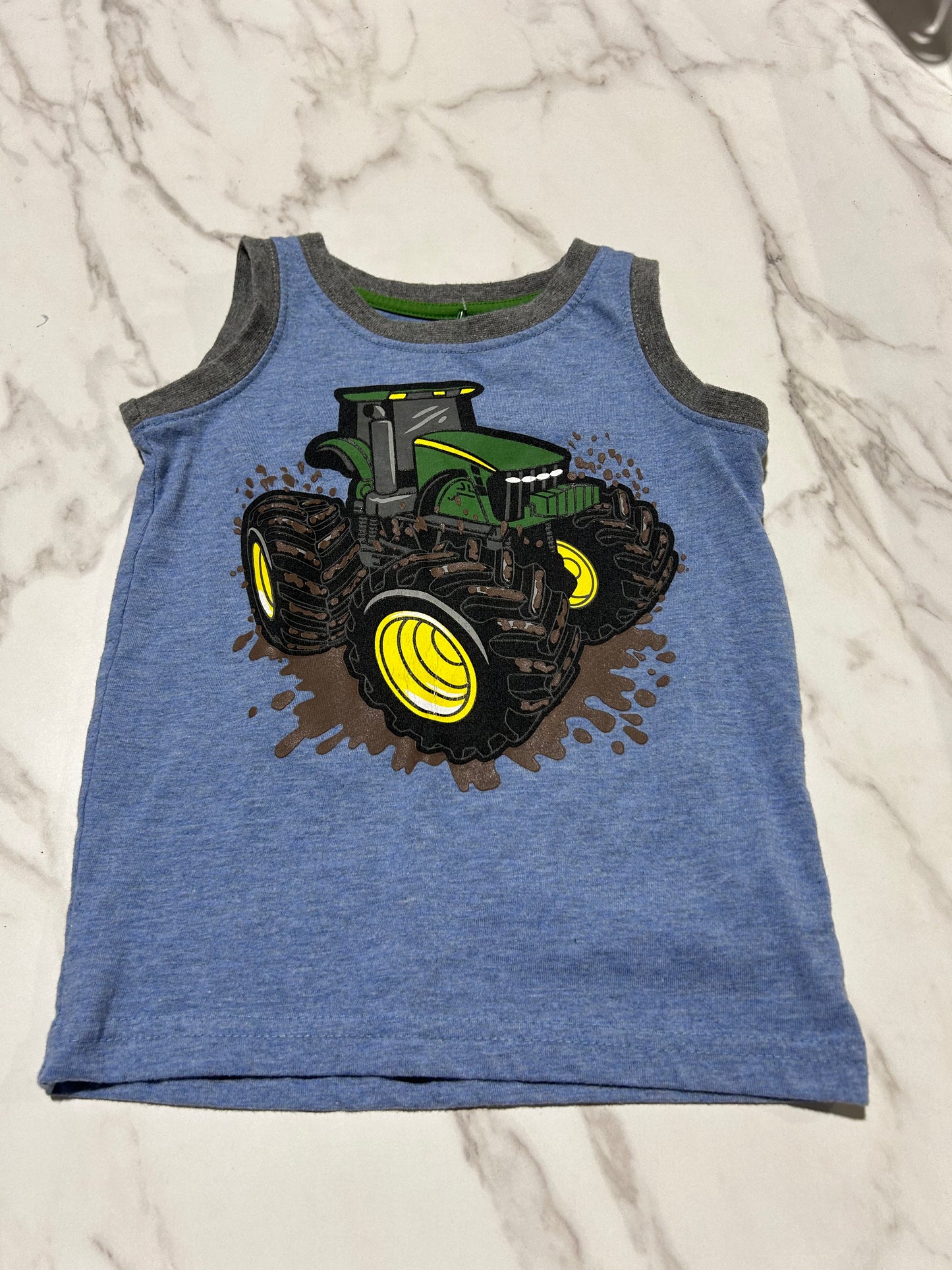 USED 2t Tank Top - John Deer